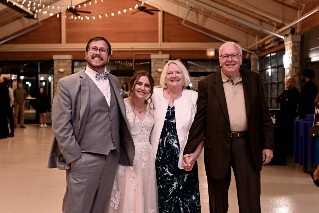 Kayge & Jayson's Wedding Reception at Water's Edge Park inside The Columbus Zoo & Aquarium in Powell, OH