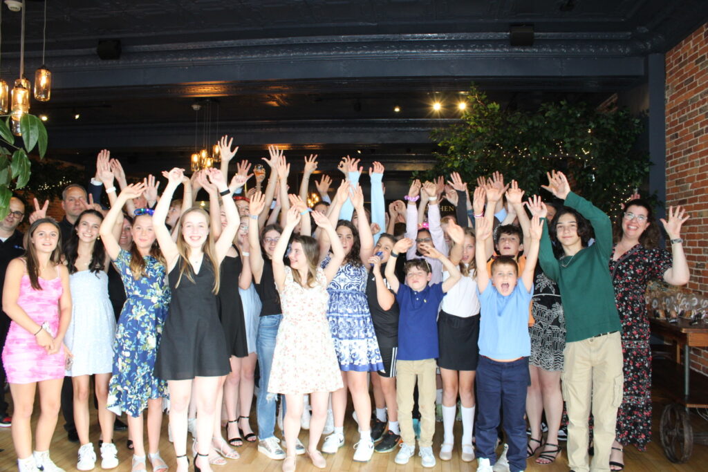 One more group picture of Isla & her guests at her Bat Mitzvah in Columbus Ohio