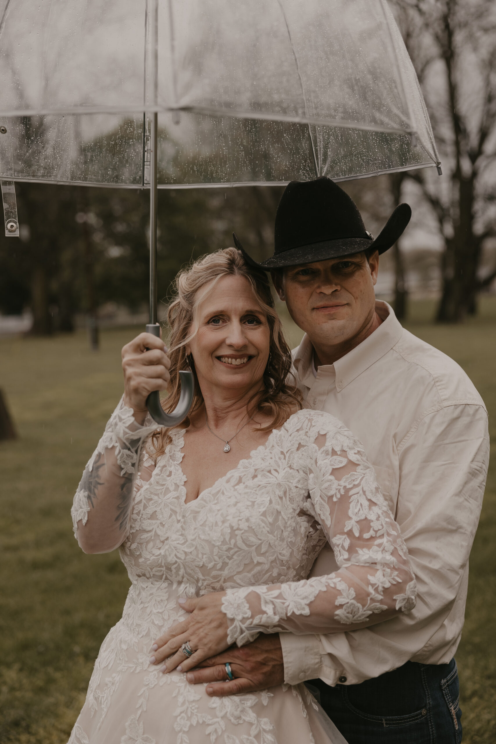 Kasey & John’s May Wedding at Grove By The River In Newark, Ohio