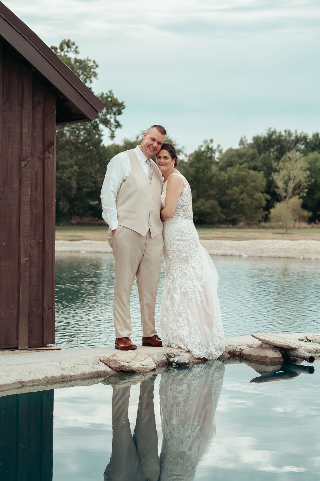 Sarah & Ryan’s August Wedding Reception At The Old Barns At Dry Run Farms